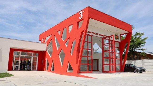 Inauguran nuevo cuartel de Bomberos en Santa Cruz