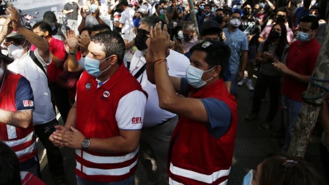 Paro de trabajadores de Metro causa suspensión del servicio en varias estaciones