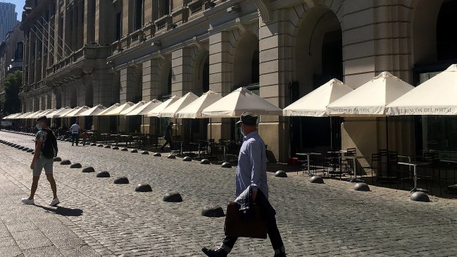 Toda la Región Metropolitana retrocede a fase de transición con medidas más duras