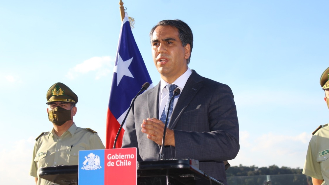 Pablo Urquízar, sucesor de Cristián Barra, asumió endosando 