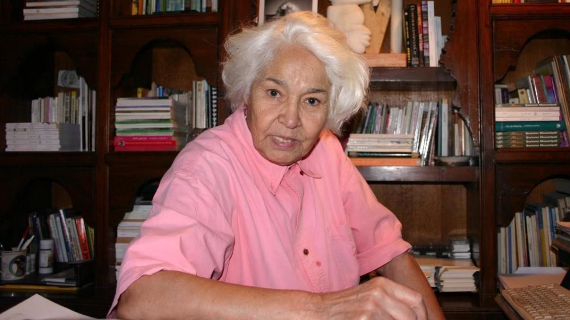 Muere a los 89 años la escritora feminista egipcia Nawal el Saadawi