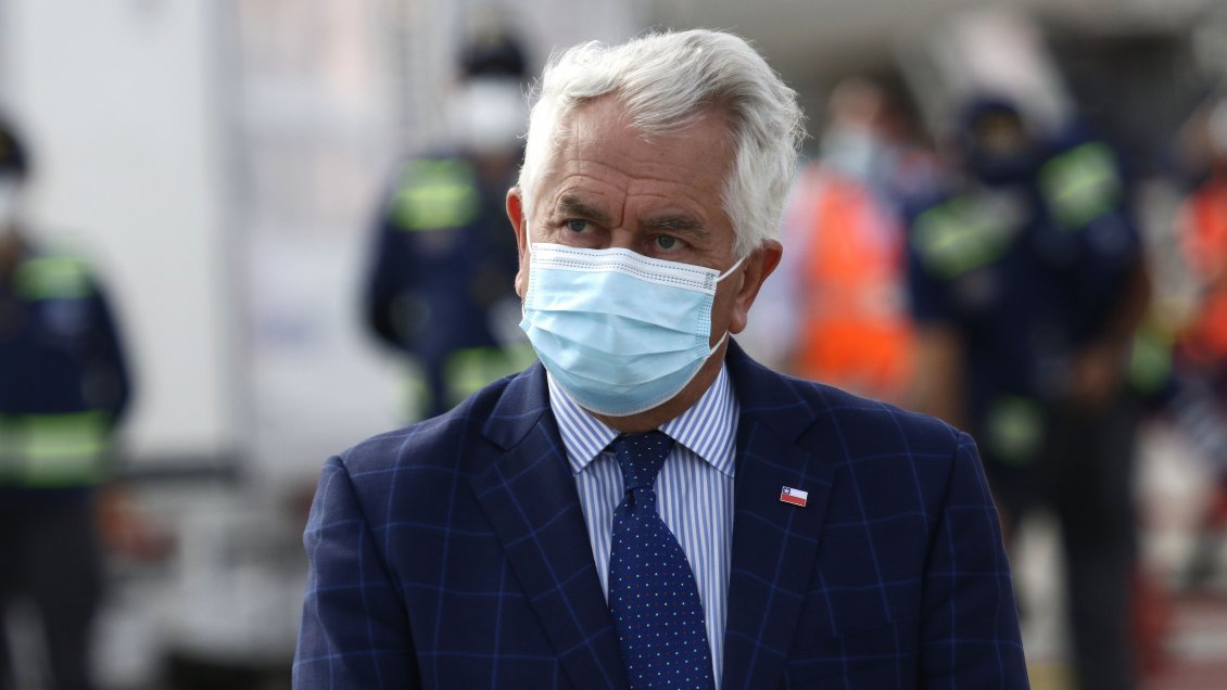 Ministro Paris: Tenemos suficientes camas hasta el miércoles; trabajamos para aumentarlas