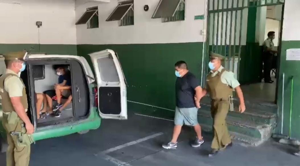 Banda fue detenida tras perpetrar robo con método del abordazo en Iquique