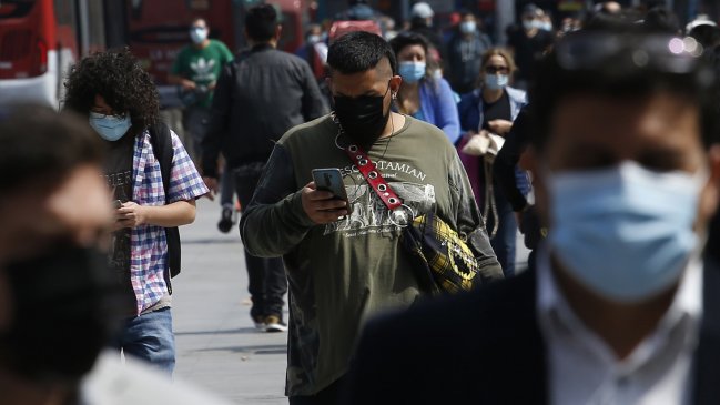 Estudio: El 14,5% de la población flotante de Santiago ya tiene anticuerpos contra el Covid-19