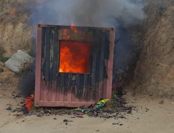 Hombre murió calcinado tras incendio en un container en Valparaíso