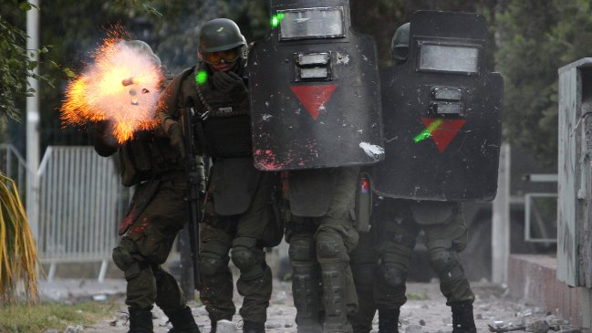 Carabinero fue condenado a 61 días de presidio tras causarle la pérdida de un ojo a una estudiante