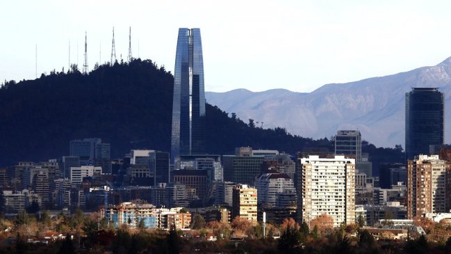 A dos semanas de la mega elección, toda la Región Metropolitana entra a cuarentena