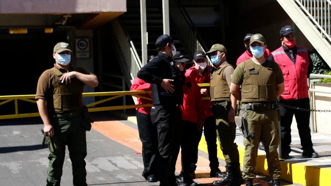 Post asalto, Carabineros constató que 39 guardias del Mall Alto Las Condes no tienen formación