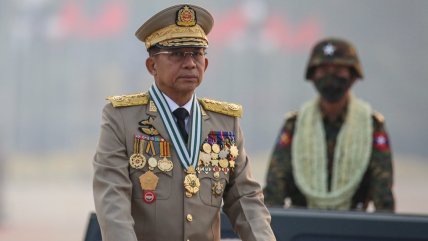   Birmania: Ejército celebró el 