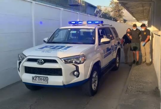 Iquique: En prisión preventiva quedó acusado de asesinar a joven en Palo Buque