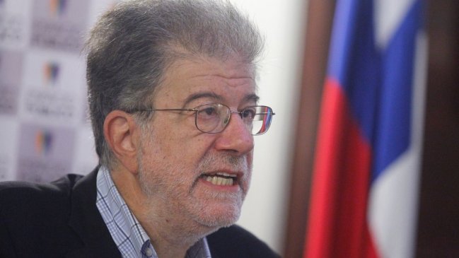 Eduardo Engel: El manejo del Gobierno en pandemia ha sido errático, con errores bien graves