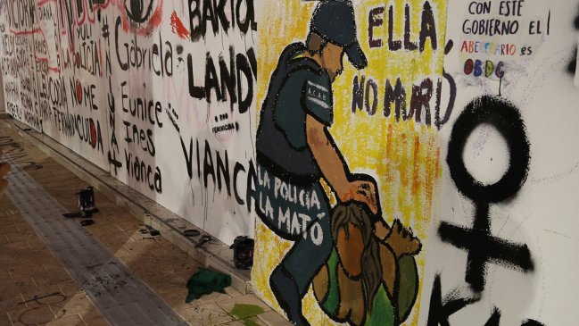 Detienen y procesan por femicidio a cuatro policías por muerte de salvadoreña en México