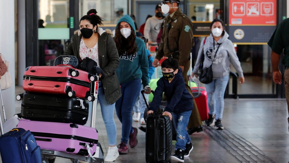 Funcionarios de Aeronáutica Civil llaman a cerrar el aeropuerto para evitar más casos de Covid-19