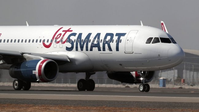 Jetsmart anunció reprogramación de sus vuelos internacionales de abril