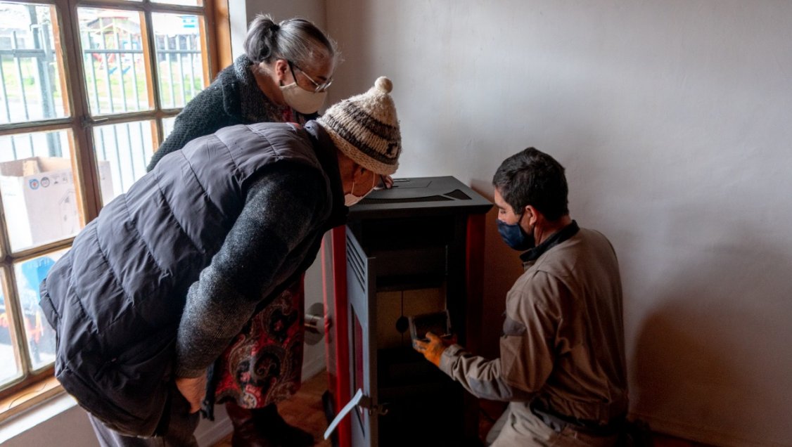 Medio Ambiente prevé completar, en invierno, recambio de 7.500 calefactores en Chillán y Chillán Viejo