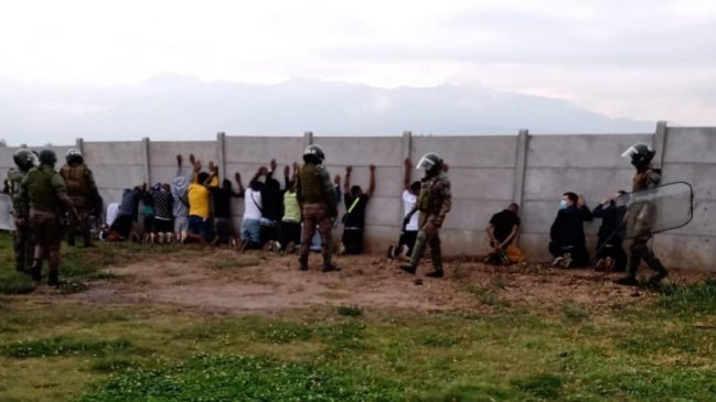 Escondidos hasta en un cooler: Fiesta clandestina en Rancagua terminó con 40 detenidos