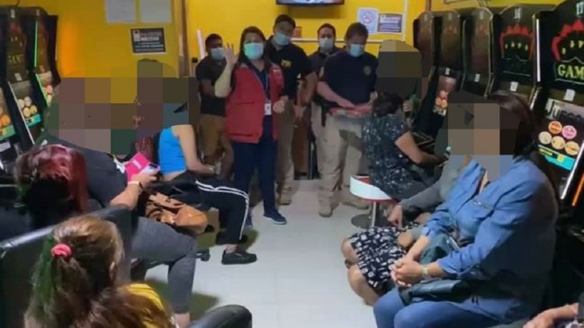 Autoridades detectaron casino clandestino en Tocopilla: 17 detenidos