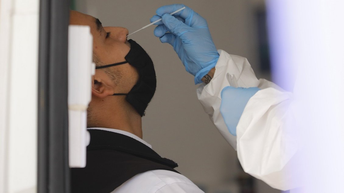 Confirman 10 casos de cepa brasileña en la Provincia de Iquique