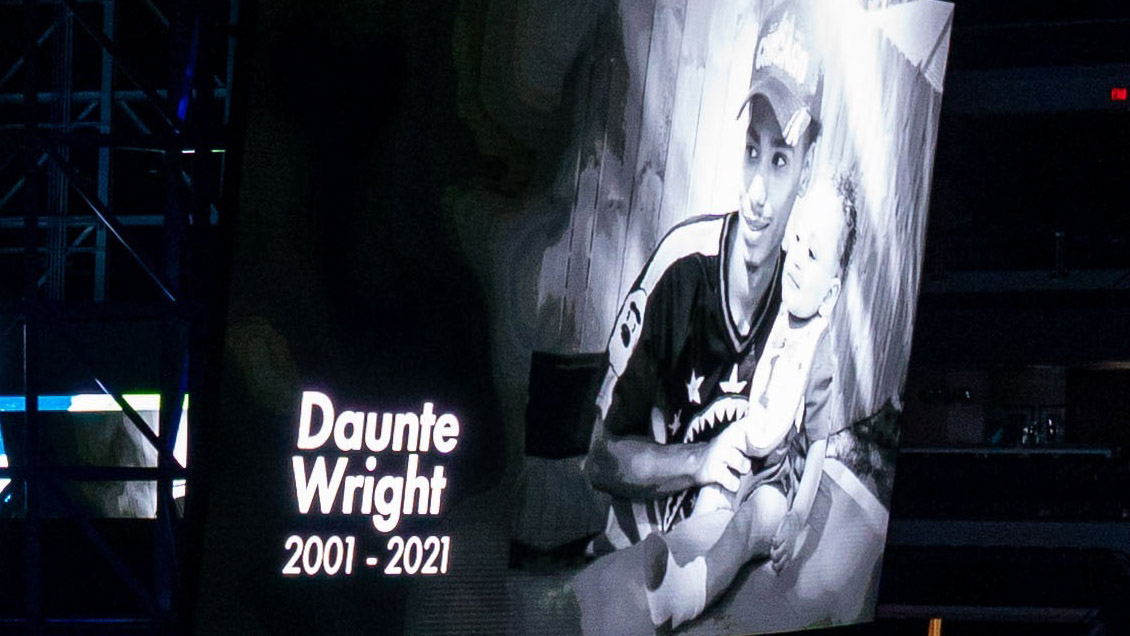 Detenida e imputada por homicidio involuntario la policía que mató a joven afroamericano en Mineápolis