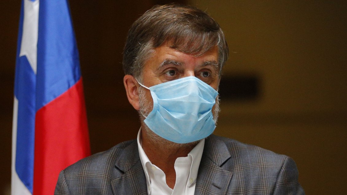 Diputado Evópoli corrige al Gobierno por eutanasia: 