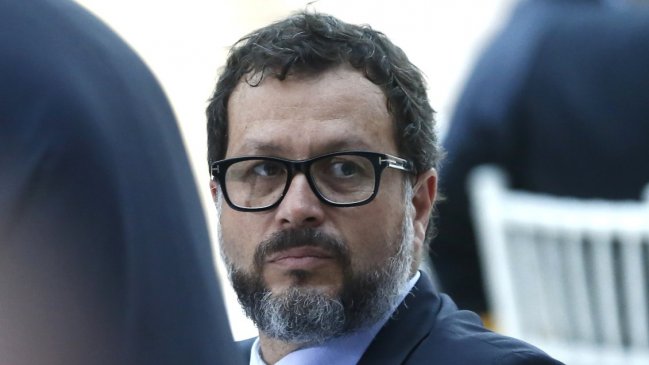 Hinzpeter sobre impuesto a los súper ricos: 