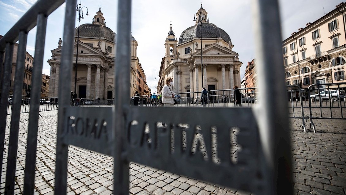 Italia prepara su reapertura pese a las advertencias de científicos