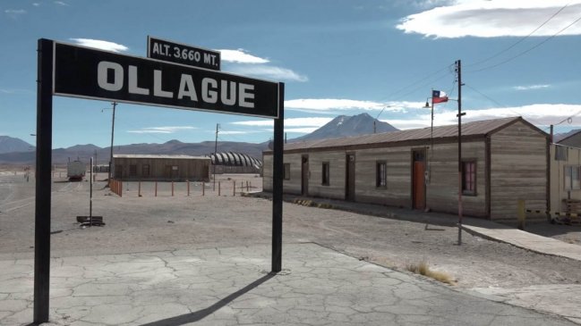 Minvu y Municipalidad de Ollagüe firmaron convenio de desarrollo local