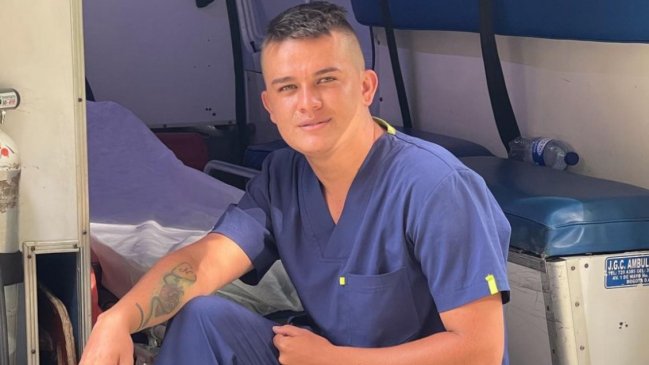 Influencer murió atropellado minutos después de regalar sus zapatillas a un inmigrante