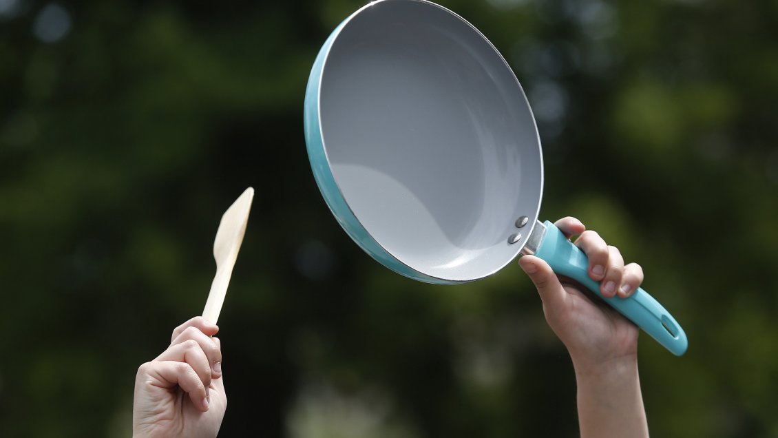 Organizaciones de trabajadores se movilizan y convocan paro general a favor del tercer retiro