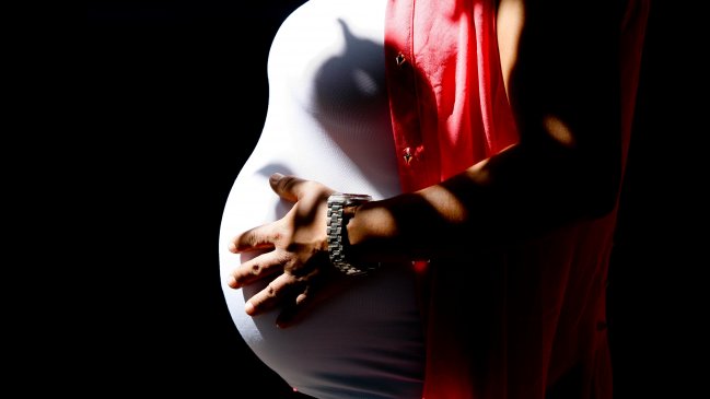  Ministro Paris anticipa que embarazadas podrán vacunarse contra el Covid-19  