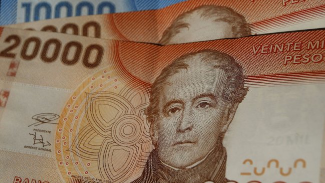 Economista por retiro del 10%: El Gobierno se farreó una oportunidad de haber ido en apoyo de la gente