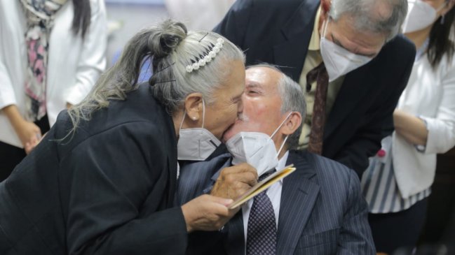 ¡Vivan los novios! Pareja de adultos mayores se casan en hogar del Senama