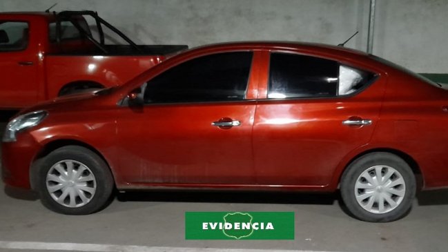 Auto robado en la Región Metropolitana apareció en la Ruta 5 Sur, en Ñuble