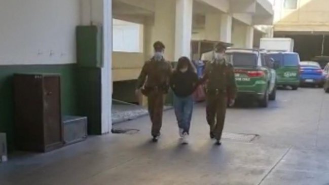 Cámaras y redes sociales delataron a pololos que robaban autos en Valparaíso