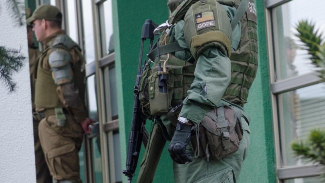Dos carabineros resultaron heridos con armas de grueso calibre en Ercilla