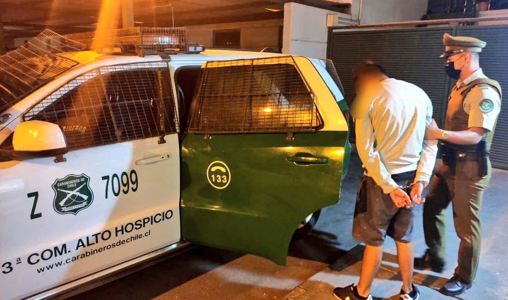 Persecución policial por Iquique y Alto Hospicio terminó con cuatro detenidos: Tres son menores de edad