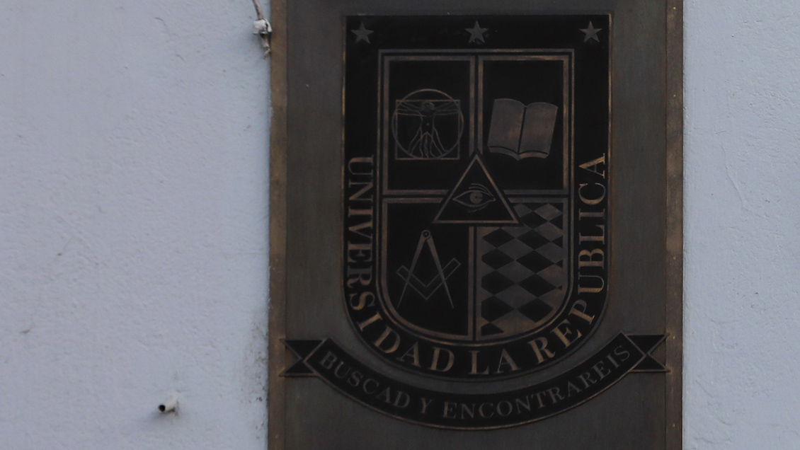 CNED decidió cerrar la Universidad La República debido al 