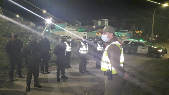 Puerto Aysén: Fiesta clandestina y show en cabaret terminaron con 17 detenidos