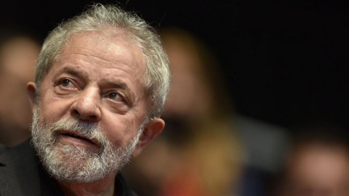 Lula vencería en una segunda vuelta frente a Bolsonaro en 2022, según sondeo