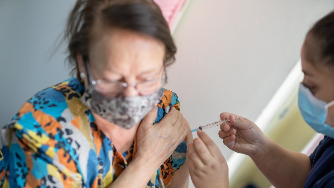 Vacunación Covid: Ñuble tiene más de 20 mil mayores de 50 años rezagados