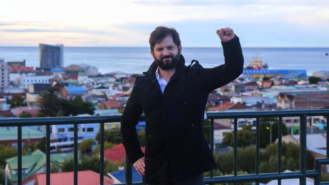 Gabriel Boric juntó las firmas y podrá participar de las primarias presidenciales