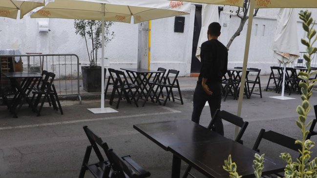 Gremio gastronómico pide que el toque de queda 