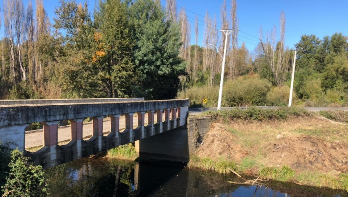 Inician obras de nuevo puente mecano en El Carmen: El viejo será conservado por patrimonio