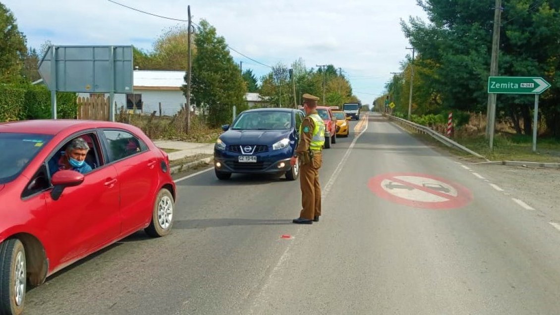 Carabineros de Ñuble refuerza controles carreteros para evitar accidentes durante las Glorias Navales