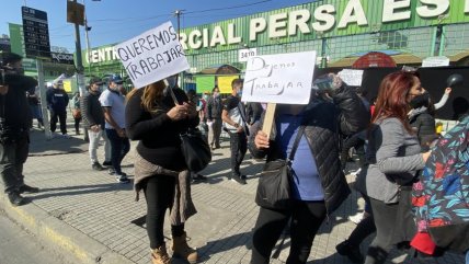  Locatarios del Persa Estación se manifestaron contra el extenso confinamiento  