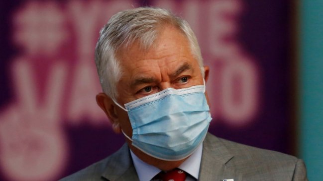 Paris volvió a enojarse con el Colegio Médico: 