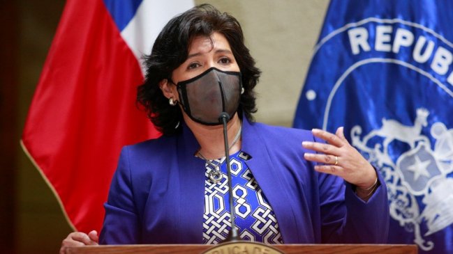 Provoste: Propuesta del Gobierno de mínimos comunes mejoró, pero gracias a la unidad de la oposición