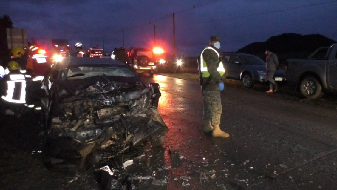 Paciente Covid-19 rompió su cuarentena y en estado de ebriedad provocó choque múltiple en Coyhaique