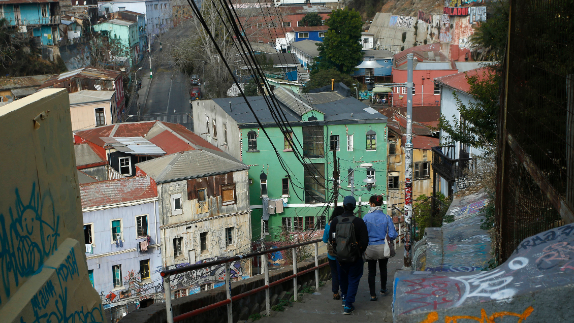 Valparaíso: Autoridad sanitaria insiste en que pase de movilidad 