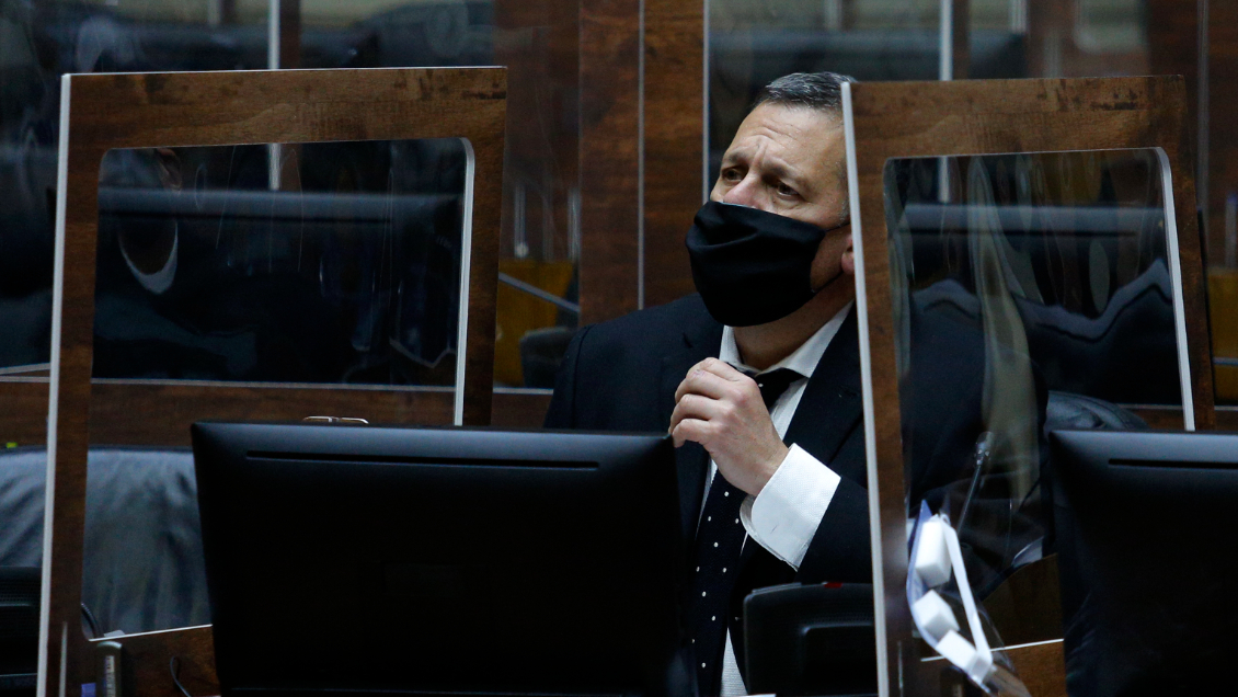 Lagos Weber descartó un cuarto retiro y apeló al IFE: La ayuda llegará a millones de chilenos